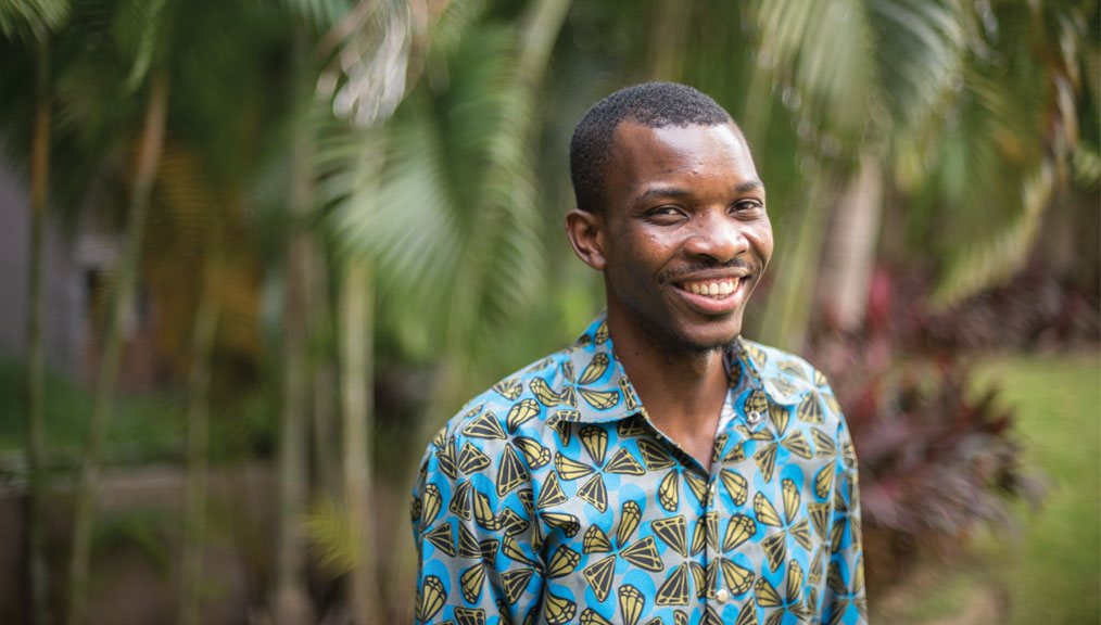 Rwandan barista Dan Sibomana.